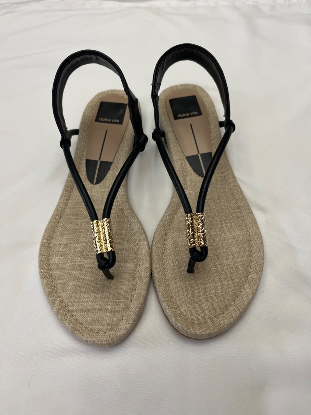 NIB Blk. Bacey Dolce Vita Sandals.  Style is Stella.  Size 8.5.  Beautiful On. - Picture 4 of 12